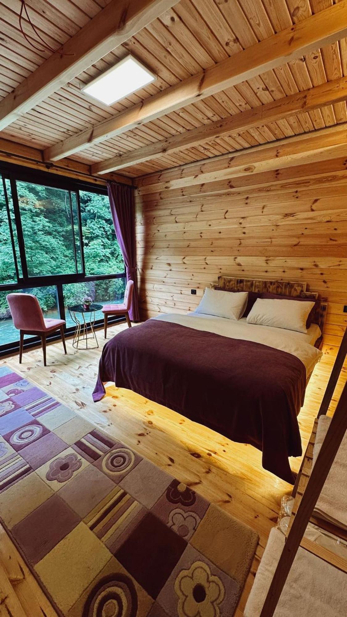 Kiana Bungalov Bed & Breakfast Ardesen Ngoại thất bức ảnh